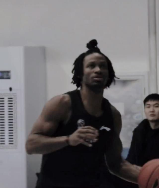 乳色吐息在线